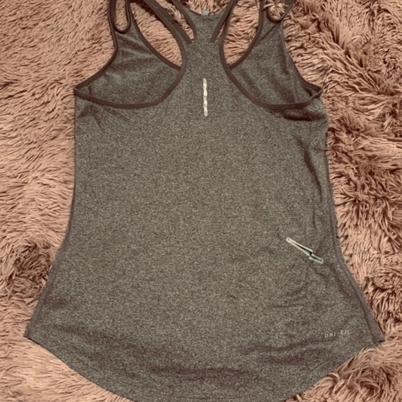 Nike Dri Fit Brown Tank Top - Picture 2 of 3